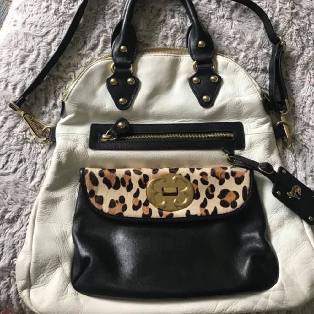 Emma Fox leather bag in good condition